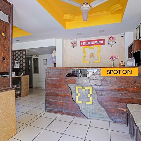 Oyo Flagship 80463 Hotel Mini Palace Vadodara Eksteriør bilde